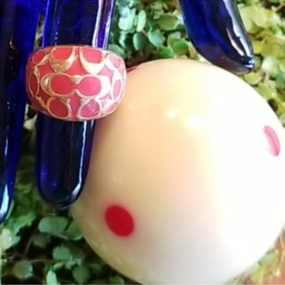 COACH Coral Enamel Logo C Bubble Retro
Ring - Picture 6 of 7